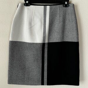 Talbots size 8Petite cold weather skirt!